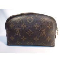 LOUIS VUITTON モノグラム　ポーチ　265