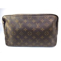 LOUIS VUITTON モノグラム セカンドバック　267