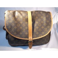 LOUIS VUITTON モノグラム ショルダーバック　297