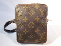 LOUIS VUITTON モノグラム ショルダーバック　281